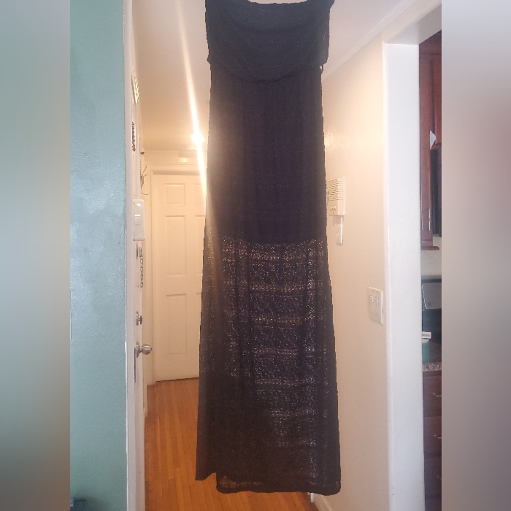 Fashion Magazine Black Strapless Lace Maxi Dress S